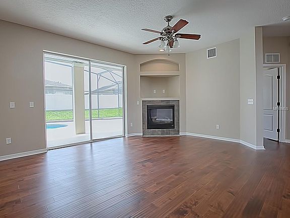 3rd image of 4719 Point Bonita Ln