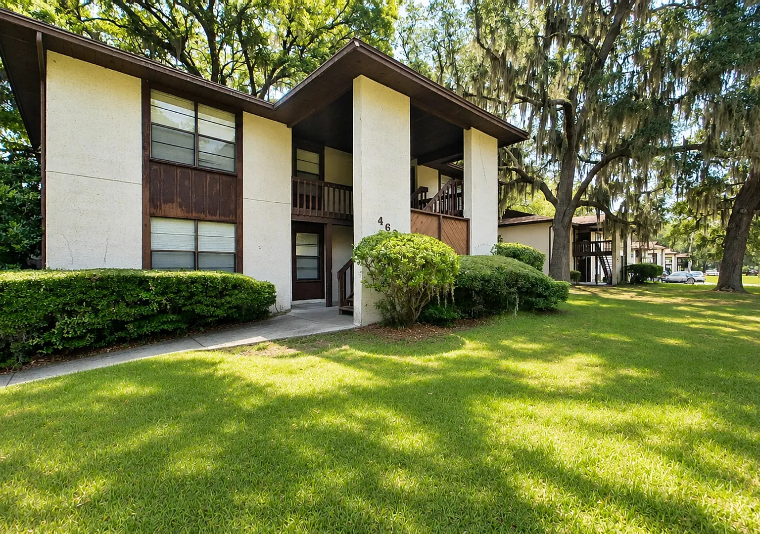 Desirable 2 beds/1.5 bath unit in Orange Park — Photo 1