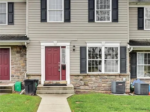 128 Jordan Dr, Allentown, PA 18102