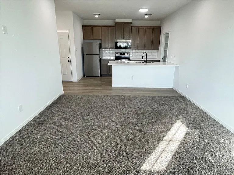 2400 Nile Valley Rd — Photo 11