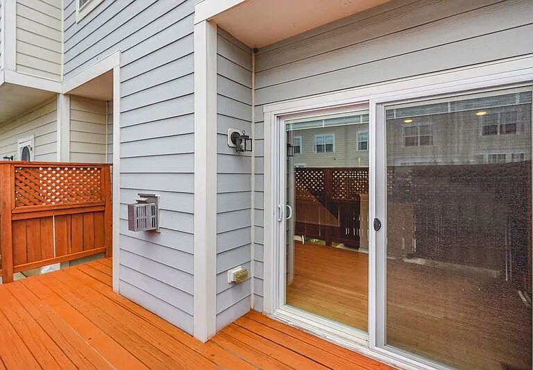 1606 Wilcox Ave — Photo 23