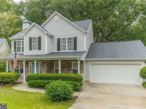 275 Grayson Manor Dr, Loganville, GA 30052