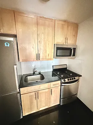 Rented by Addison Property Group | media 12