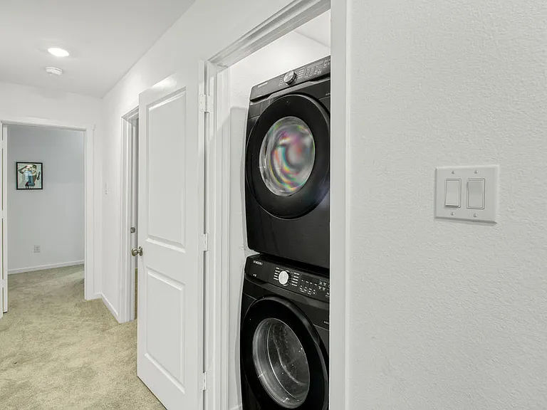 717 Sandhill Crane Ln — Photo 10