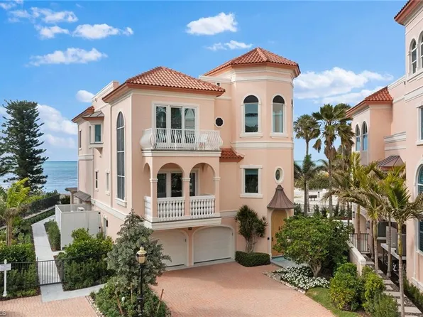 15 Casa Mar LN #2, NAPLES, FL 34103