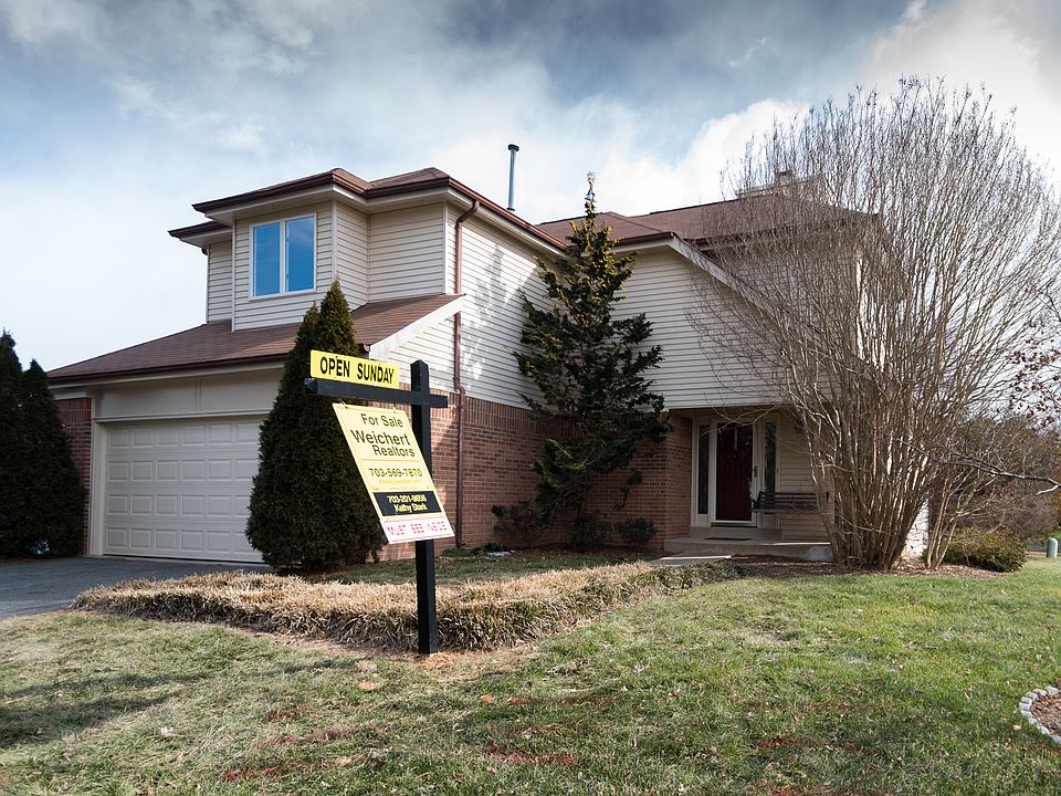6540 Gretna Green Way
