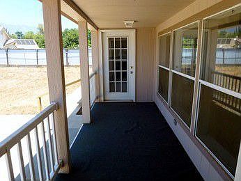 2nd image of 344 W Avenue L