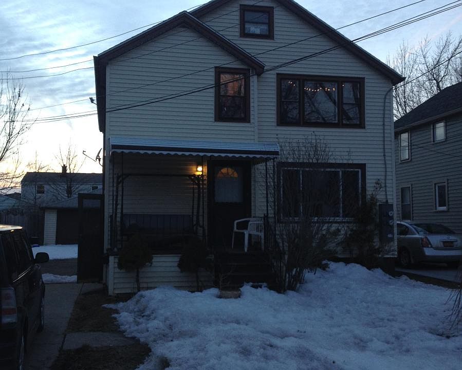 1st image of 248 Callodine Ave