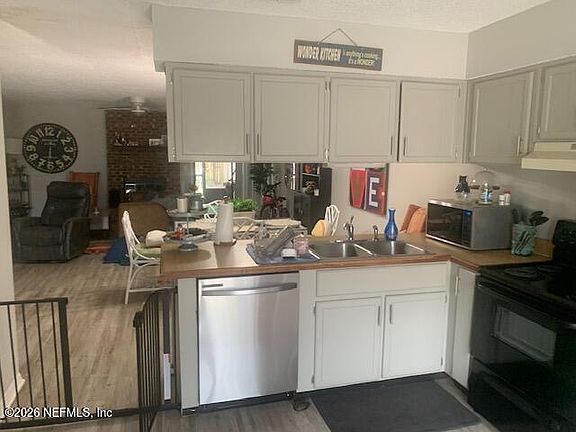 5th image of 5544 CABOT DRIVE N Drive N