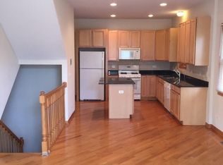 1103 W Cornelia Ave #8-P, Chicago, IL 60657