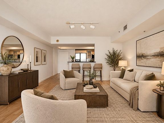 3rd image of 325 S Biscayne Blvd APT 3921