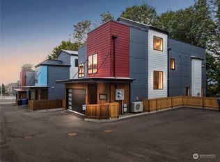 407 SW Thistle St, Seattle, WA 98106