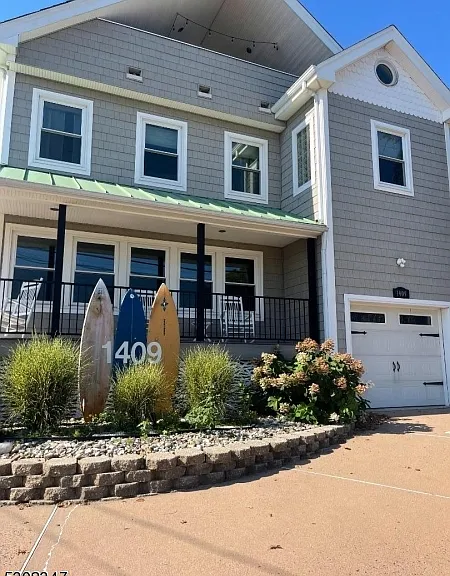 1409 River Rd — Photo 1
