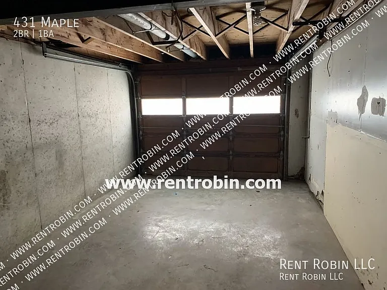 431 Maple St — Photo 13