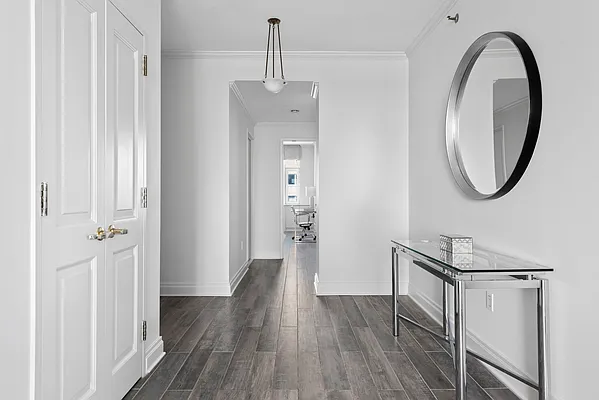 Sold by Douglas Elliman | media 19