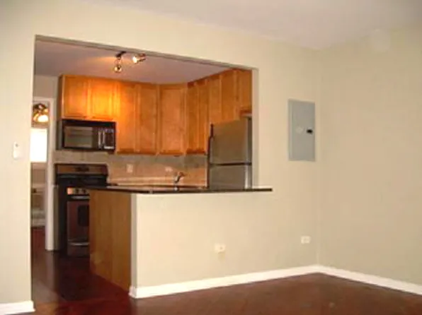 (undisclosed Address), Chicago, IL 60625
