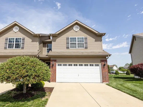 836 Harbor Woods Dr, Fairview Heights, IL 62208