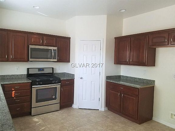 2nd image of 4509 Galapagos Ave
