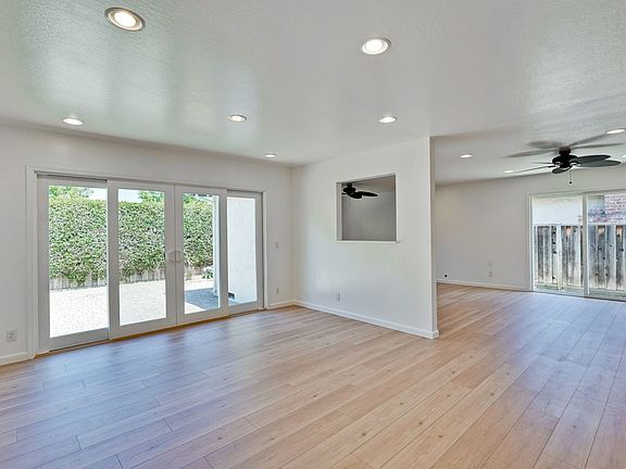 4th image of 822 Sevely Dr