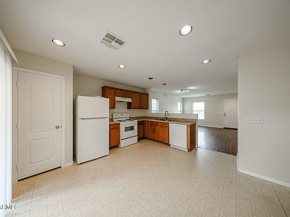 4th image of 6426 W Harwell Road