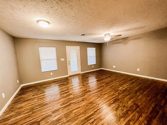 2nd image of 504 E Boulevard St