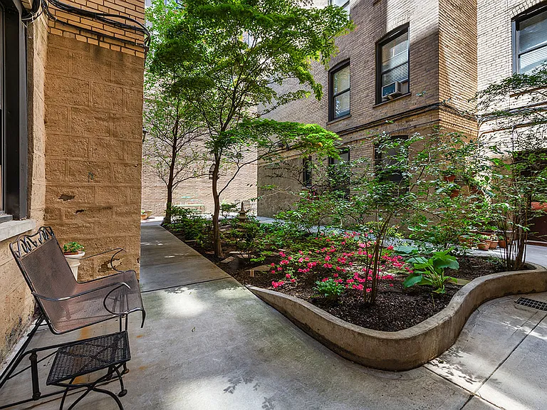 70 Haven Ave #4B — Photo 14