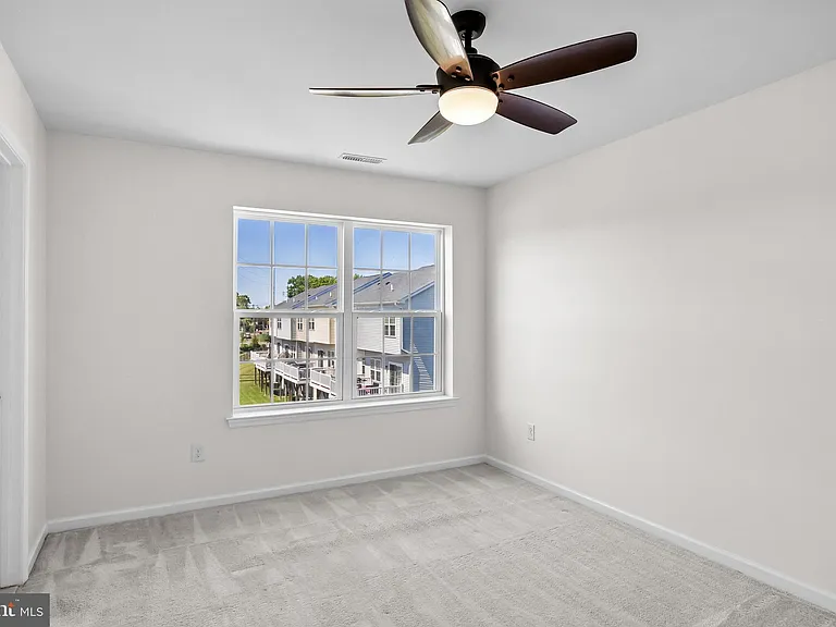 8 Iron Gate Rd — Photo 21