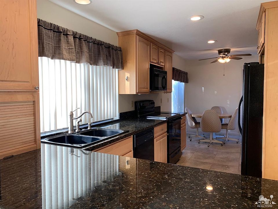 2nd image of 72381 Ridgecrest Ln