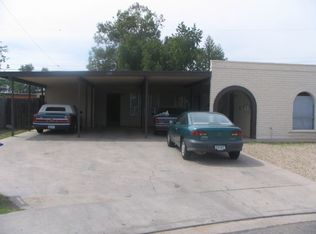 1142 N April Cir APT A, Mesa, AZ 85203