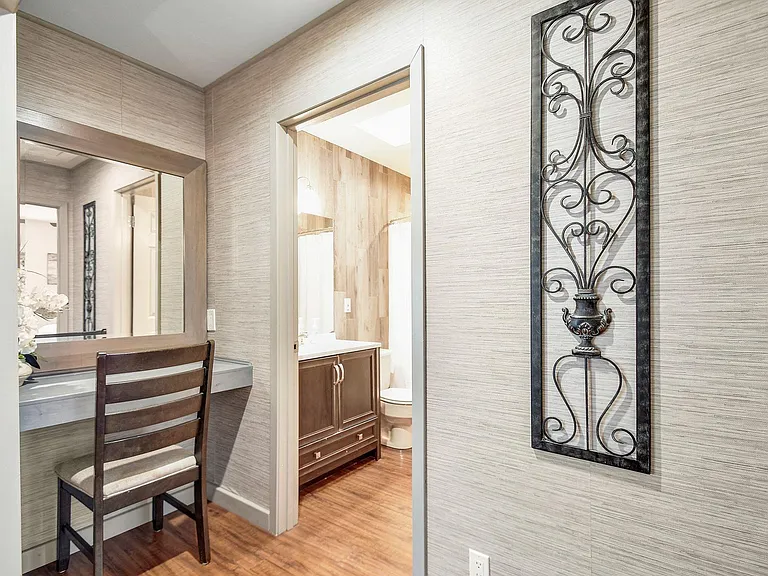 2591 Lakeshore Dr — Photo 11