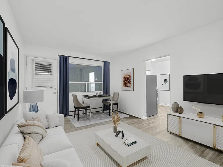 60 Prince Edward St — Photo 3