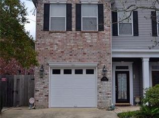 180 Metairie Ct, Metairie, LA 70001