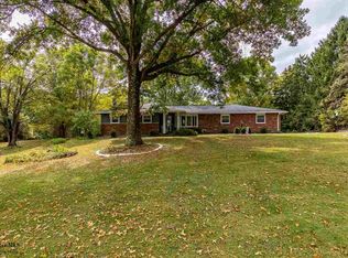 267 Rainbow Dr NE, Lancaster, OH