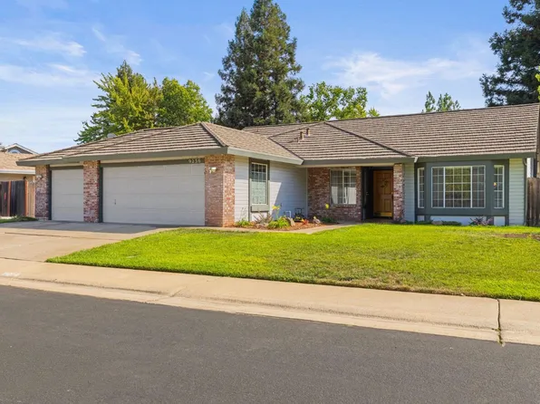 9236 Whittemore Dr, Elk Grove, CA 95624