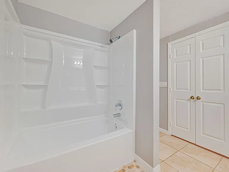 23580 Walden Center Dr #305 — Photo 13