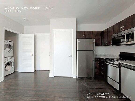 2nd image of 924 W Newport Ave APT 307