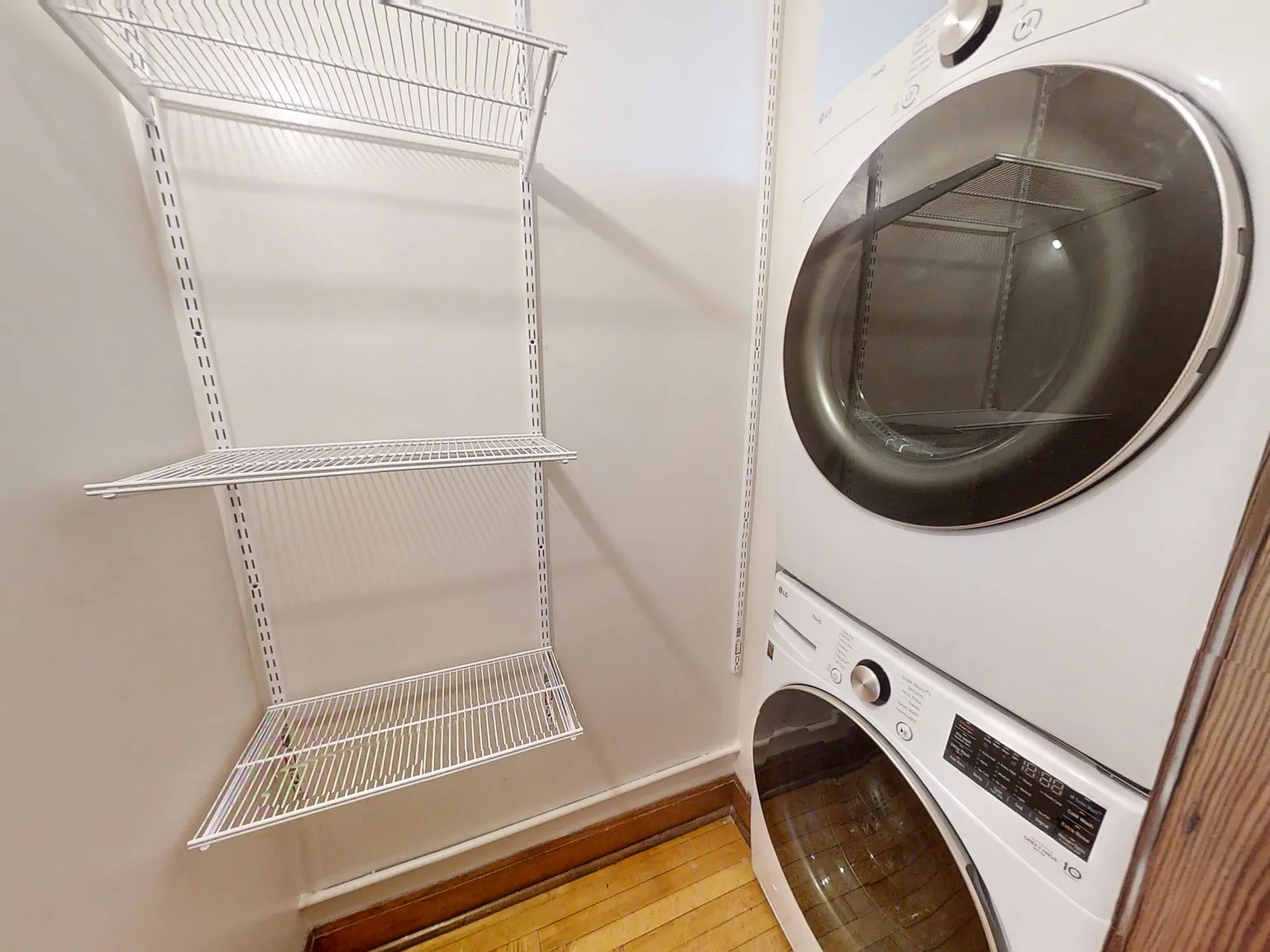 3 bed, 1200 sqft, $3,550 — Photo 4