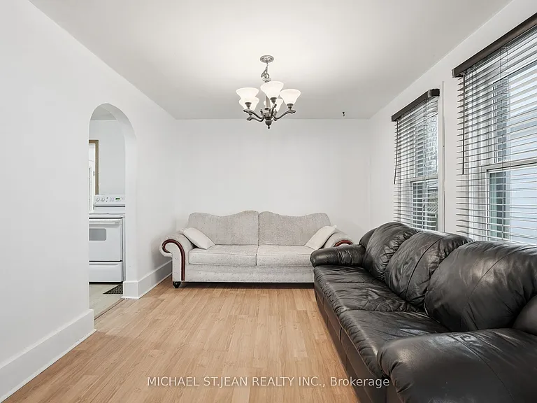 20 York St — Photo 14