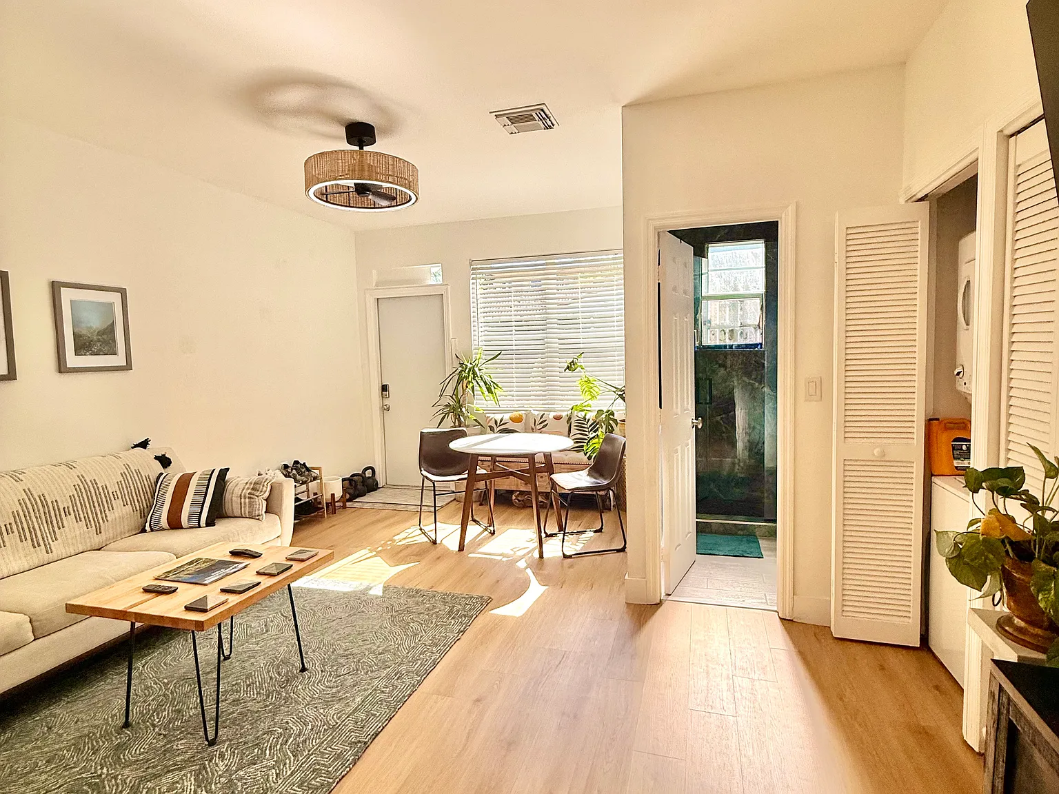 822 Lenox Ave — Photo 1