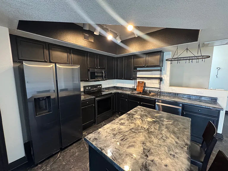 2402 E 5th St #1553 — Photo 6