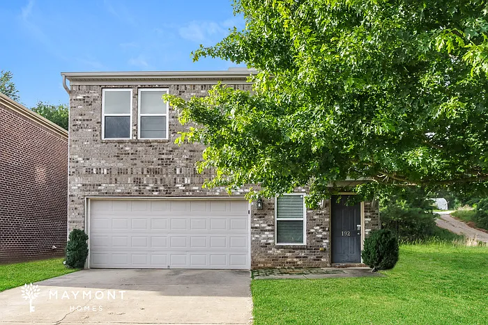 192 Green Garden Dr — Photo 1
