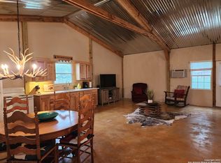 915 River Cliff Dr, Canyon Lake, TX 78133