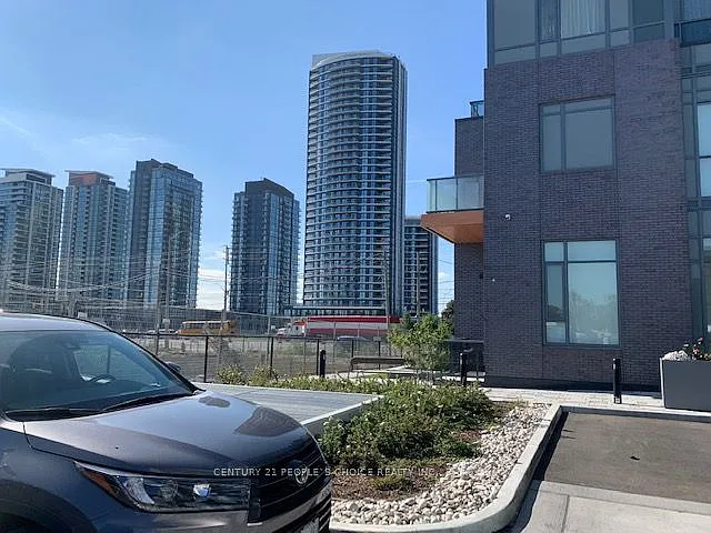 1 bed, $2,000 — Photo 3