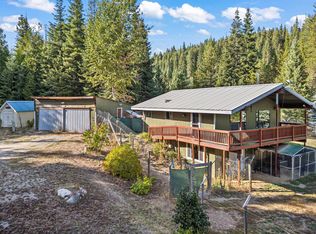 461 Beaver Creek Ln, Metaline Falls, WA 99153