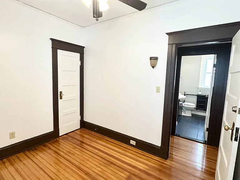 423 Hamilton St #1 — Photo 10