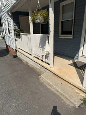 Side view 1