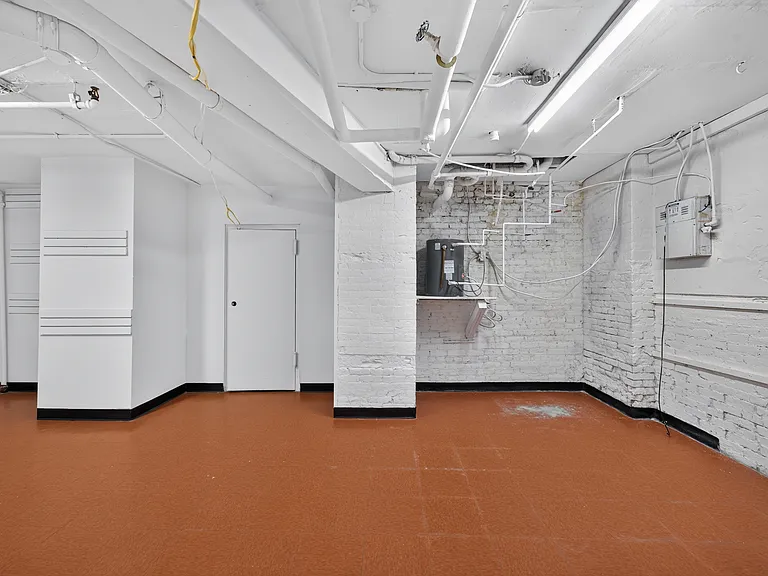 356 Broadway #GROUND — Photo 19