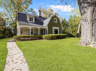 243 Green Bay Rd, Mequon, WI 53092