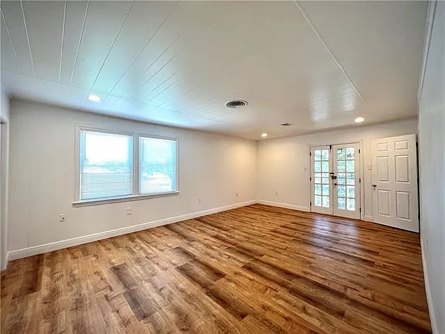 428 Topaz St — Photo 13