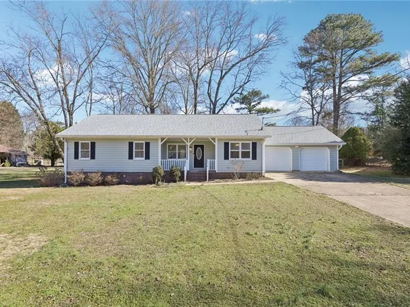 125 Sweet Bay Ln, Carrollton, GA 30116